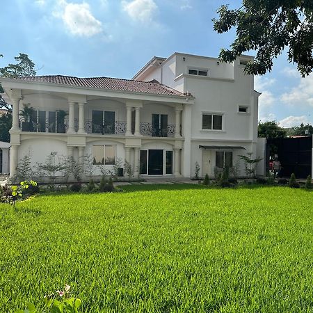 Hotel Boutique Las Mesetas ซานเปโดร ซูลา ภายนอก รูปภาพ